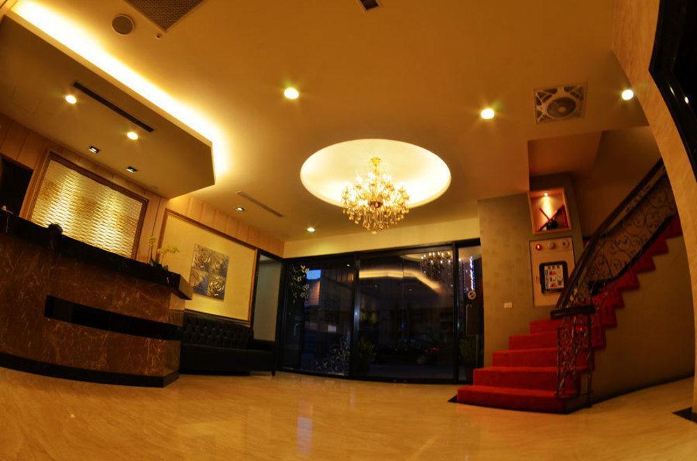 Hotel South Sea Kaohsiung Exterior photo