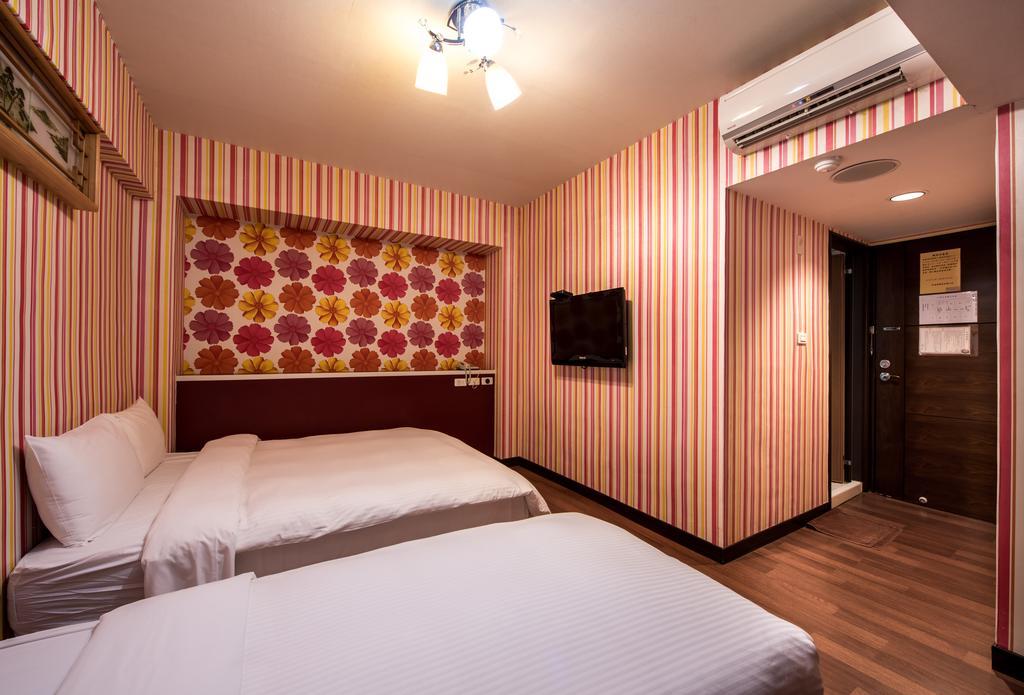 Hotel South Sea Kaohsiung Exterior photo